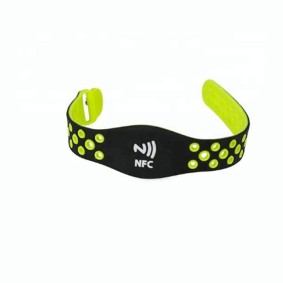 13.56MHZ MF 1K S50 RFID Silicone Wristband For Cashless Payment System